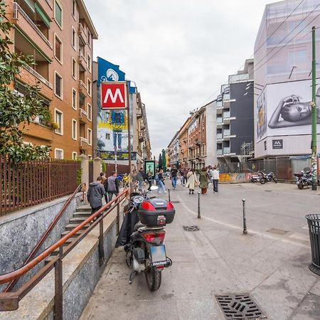 The Orange Attic - Navigli Area Apartment Milan Exterior photo