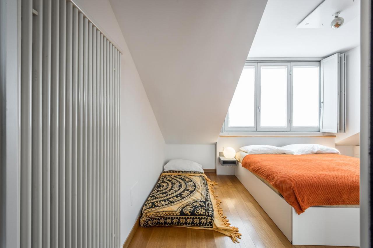 The Orange Attic - Navigli Area Apartment Milan Exterior photo