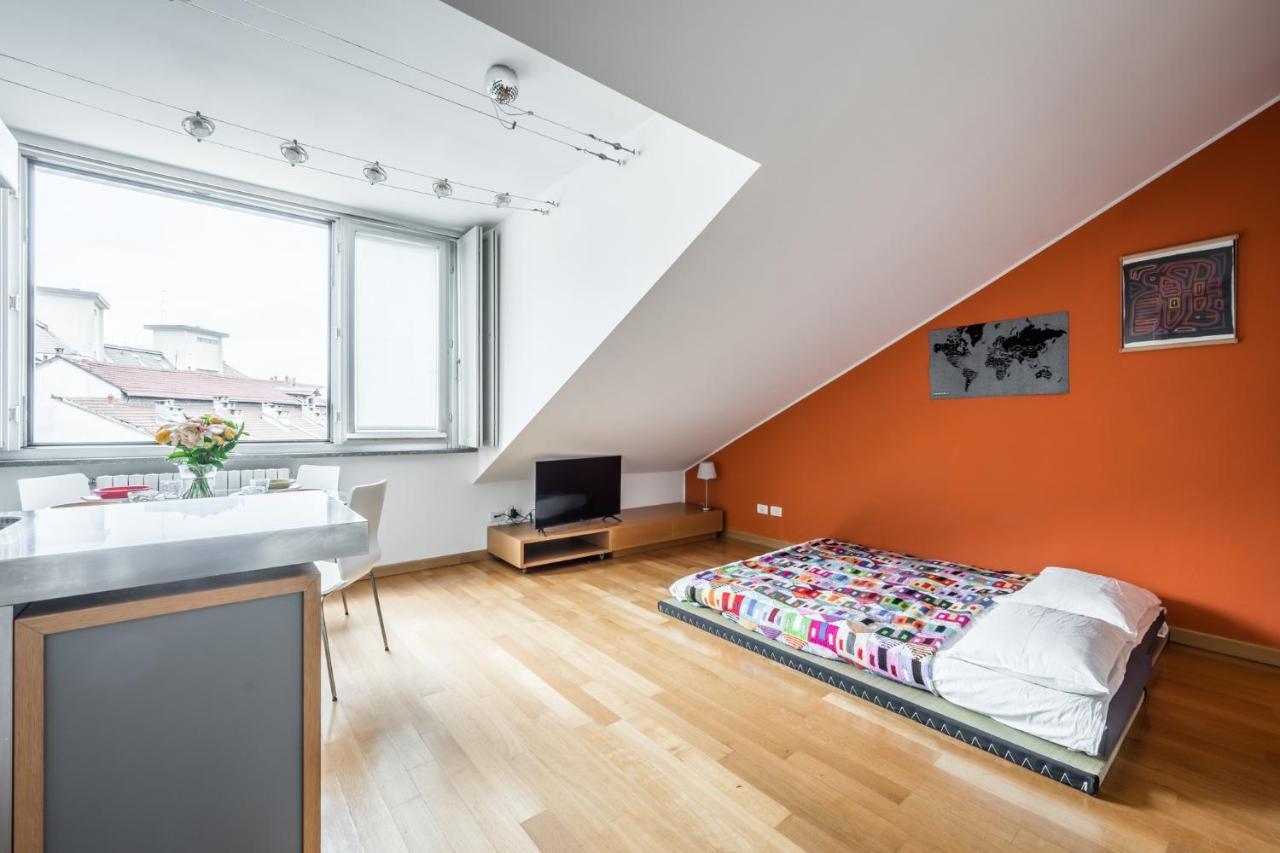 The Orange Attic - Navigli Area Apartment Milan Exterior photo