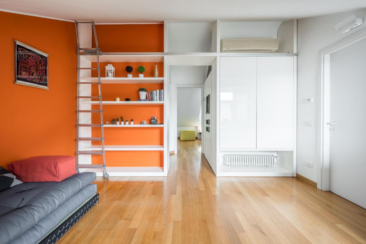 The Orange Attic - Navigli Area Apartment Milan Exterior photo